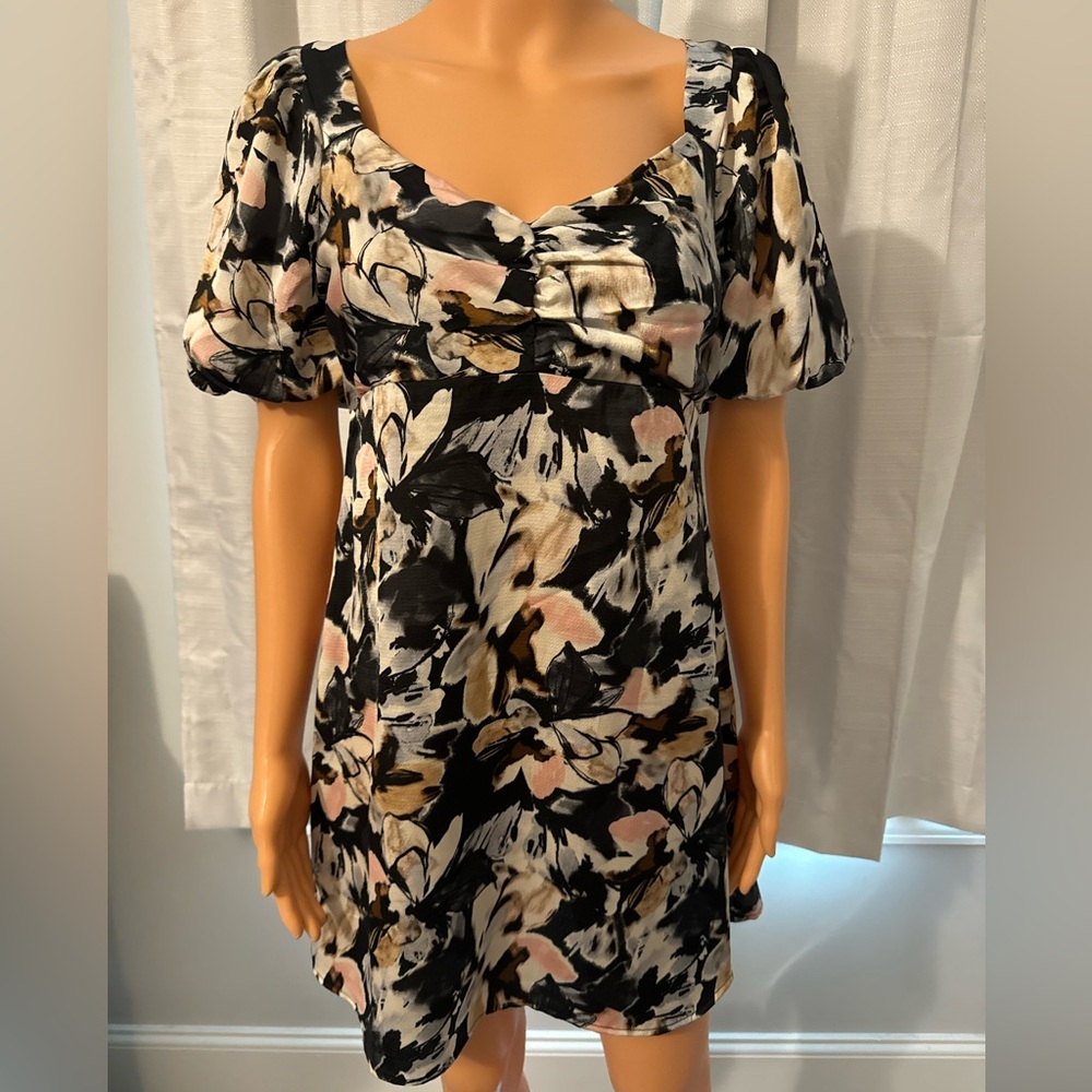 Pretty A.U.W. Size M black floral smocked short bubble hem dress